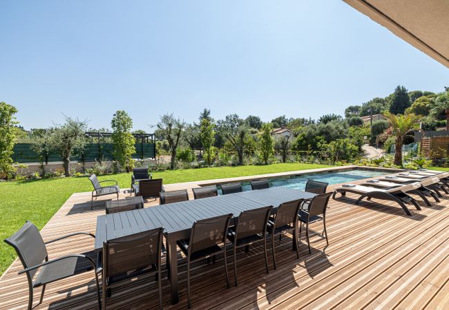 Villa in Mougins - Luxury Villa in Mougins – Pool, Spa and Elegance Villa in Mougins - Luxury Villa in Mougins – Pool, Spa and Elegance