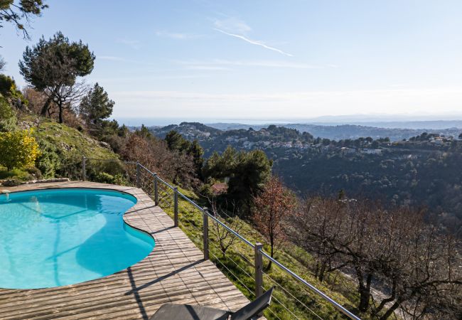 House in Aspremont - Provençal house with swimming pool - Stunning view House in Aspremont - Provençal house with swimming pool - Stunning view