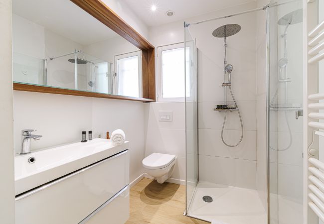 House in Aspremont - Provençal house with swimming pool - Stunning view House in Aspremont - Provençal house with swimming pool - Stunning view