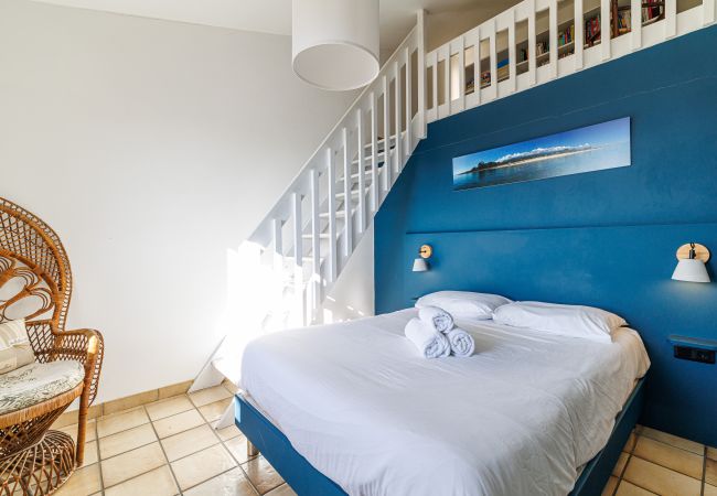 House in Aspremont - Provençal house with swimming pool - Stunning view House in Aspremont - Provençal house with swimming pool - Stunning view