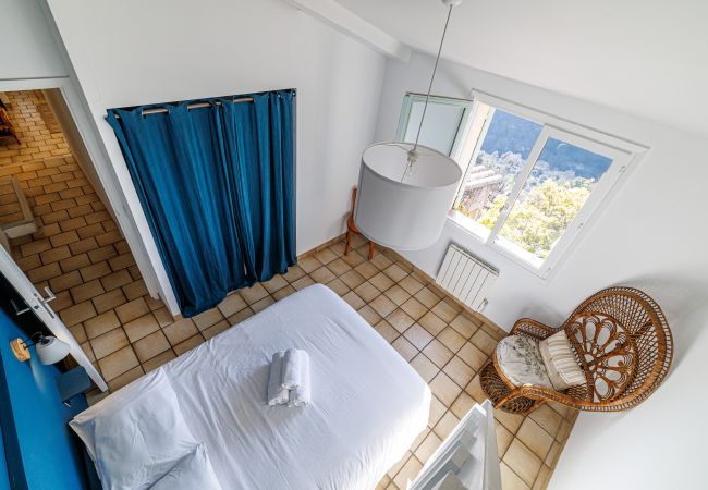 House in Aspremont - Provençal house with swimming pool - Stunning view House in Aspremont - Provençal house with swimming pool - Stunning view