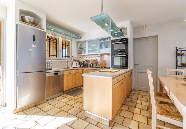 House in Aspremont - Provençal house with swimming pool - Stunning view House in Aspremont - Provençal house with swimming pool - Stunning view