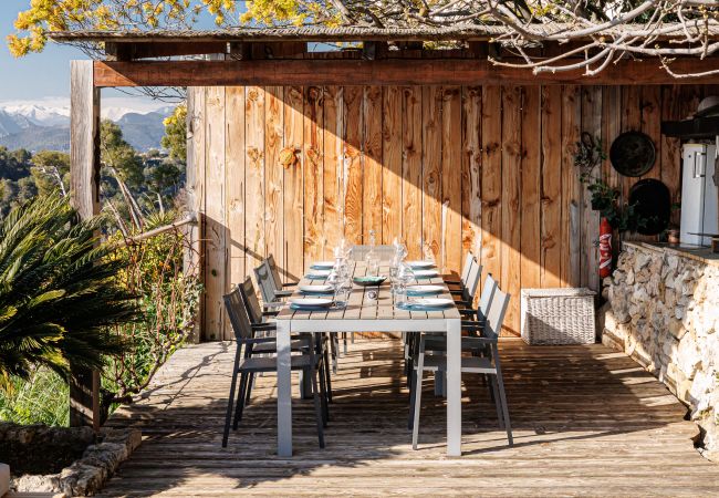 House in Aspremont - Provençal house with swimming pool - Stunning view House in Aspremont - Provençal house with swimming pool - Stunning view