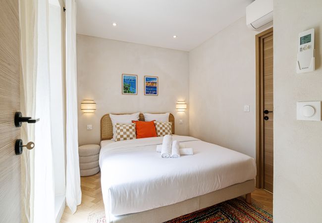 Apartment in Nice - A haven of light and serenity Apartment in Nice - A haven of light and serenity