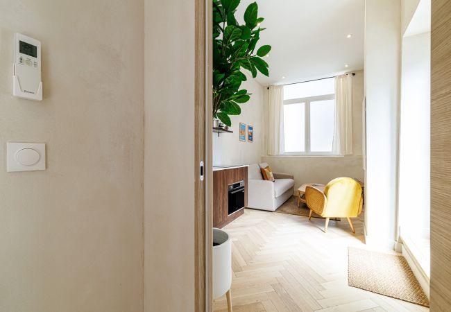 Apartment in Nice - A haven of light and serenity Apartment in Nice - A haven of light and serenity