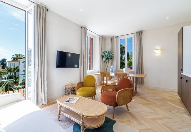 Apartment in Nice - Renovated Apartment – Air-Conditioned – 2 En-Suite Bedrooms Apartment in Nice - Renovated Apartment – Air-Conditioned – 2 En-Suite Bedrooms