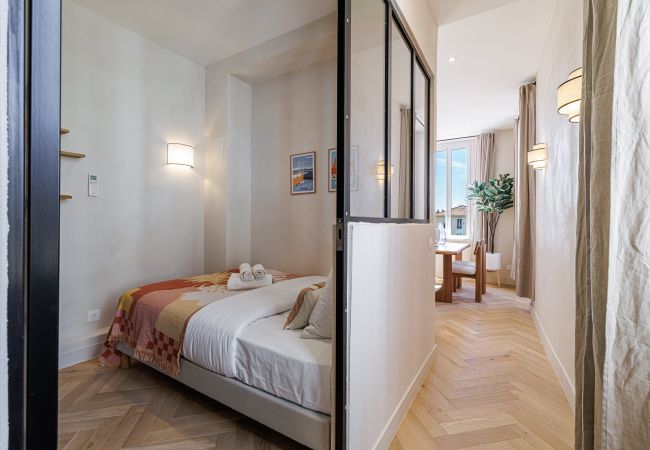 Apartment in Nice - Renovated Apartment – Air-Conditioned – 2 En-Suite Bedrooms Apartment in Nice - Renovated Apartment – Air-Conditioned – 2 En-Suite Bedrooms
