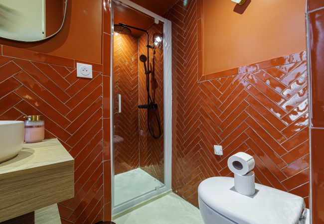 Apartment in Nice - Renovated Apartment – Air-Conditioned – 2 En-Suite Bedrooms Apartment in Nice - Renovated Apartment – Air-Conditioned – 2 En-Suite Bedrooms