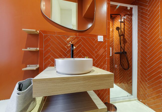 Apartment in Nice - Renovated Apartment – Air-Conditioned – 2 En-Suite Bedrooms Apartment in Nice - Renovated Apartment – Air-Conditioned – 2 En-Suite Bedrooms