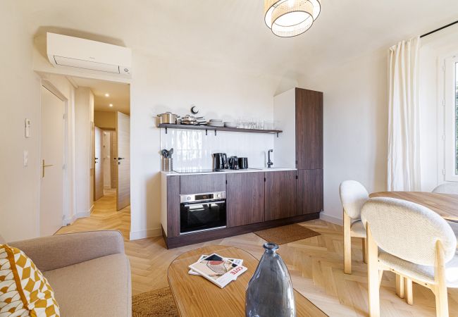 Apartment in Nice - Renovated Apartment – Air-Conditioned – 2 En-Suite Bedrooms Apartment in Nice - Renovated Apartment – Air-Conditioned – 2 En-Suite Bedrooms