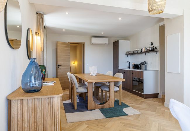 Apartment in Nice - Atypical Duplex Apartment – Air-Conditioned – 2 Bedrooms Apartment in Nice - Atypical Duplex Apartment – Air-Conditioned – 2 Bedrooms