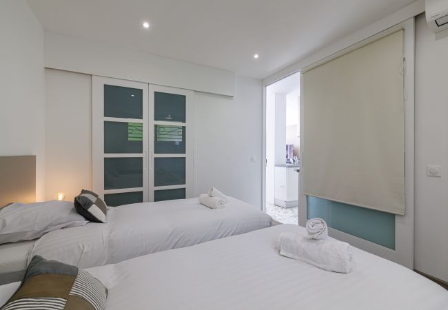 Apartment in Villefranche-sur-Mer - Panoramic see view - 2 bedrooms - Villefranche sur Mer Apartment in Villefranche-sur-Mer - Panoramic see view - 2 bedrooms - Villefranche sur Mer
