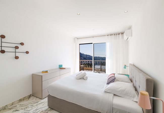 Apartment in Villefranche-sur-Mer - Panoramic see view - 2 bedrooms - Villefranche sur Mer Apartment in Villefranche-sur-Mer - Panoramic see view - 2 bedrooms - Villefranche sur Mer