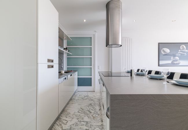Apartment in Villefranche-sur-Mer - Panoramic see view - 2 bedrooms - Villefranche sur Mer Apartment in Villefranche-sur-Mer - Panoramic see view - 2 bedrooms - Villefranche sur Mer