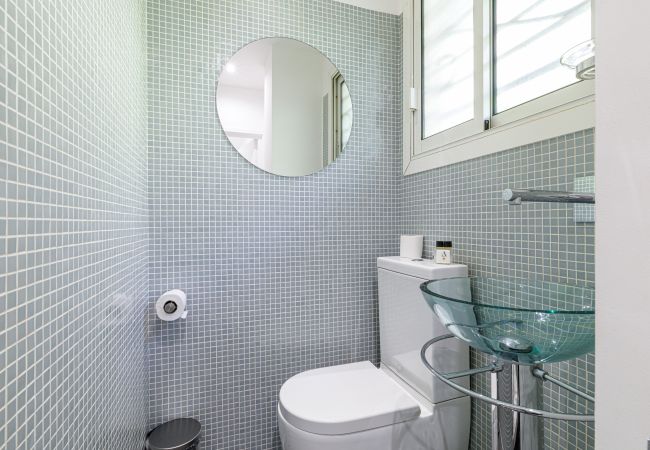Apartment in Villefranche-sur-Mer - Panoramic see view - 2 bedrooms - Villefranche sur Mer Apartment in Villefranche-sur-Mer - Panoramic see view - 2 bedrooms - Villefranche sur Mer