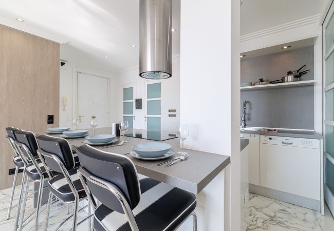 Apartment in Villefranche-sur-Mer - Panoramic see view - 2 bedrooms - Villefranche sur Mer Apartment in Villefranche-sur-Mer - Panoramic see view - 2 bedrooms - Villefranche sur Mer