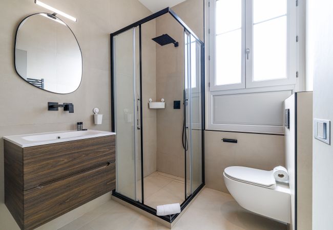 Apartment in Nice - Charming Air-Conditioned 1-Bedroom Apartment – Ideally Located in Nice Apartment in Nice - Charming Air-Conditioned 1-Bedroom Apartment – Ideally Located in Nice