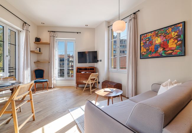  in Nice - Charming Air-Conditioned 1-Bedroom Apartment – Ideally Located in Nice