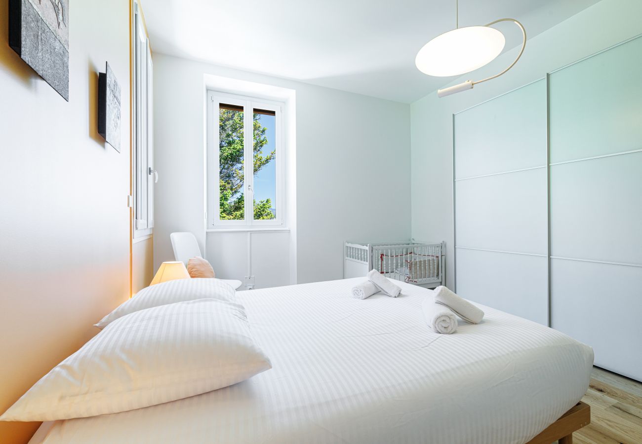 Villa in Nice - Family villa in Nice – Stunning view, pool and outdoor games Villa in Nice - Family villa in Nice – Stunning view, pool and outdoor games