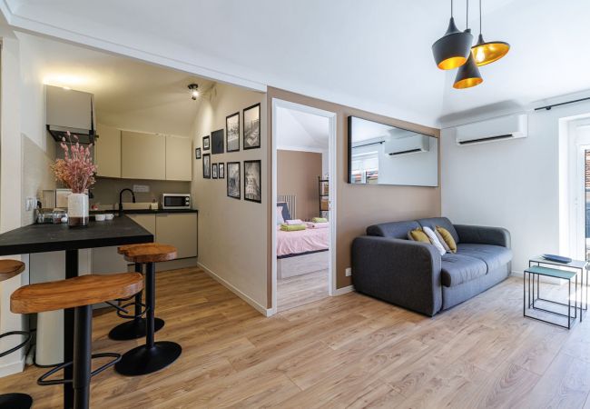 Apartment in Nice - Chic & Bright 1 Bedroom A/C Apartment with Balcony Apartment in Nice - Chic & Bright 1 Bedroom A/C Apartment with Balcony