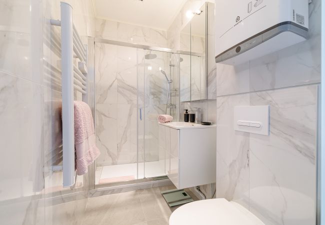 Apartment in Nice - Chic & Bright 1 Bedroom A/C Apartment with Balcony Apartment in Nice - Chic & Bright 1 Bedroom A/C Apartment with Balcony