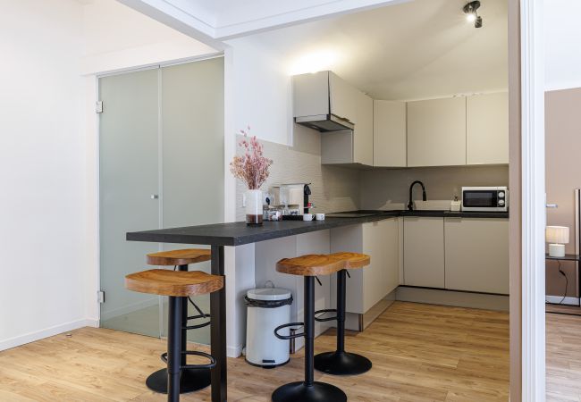 Apartment in Nice - Chic & Bright 1 Bedroom A/C Apartment with Balcony Apartment in Nice - Chic & Bright 1 Bedroom A/C Apartment with Balcony
