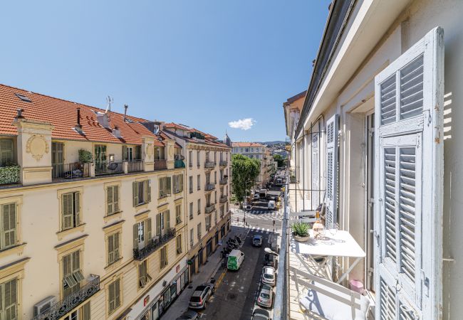 Apartment in Nice - Chic & Bright 1 Bedroom A/C Apartment with Balcony Apartment in Nice - Chic & Bright 1 Bedroom A/C Apartment with Balcony