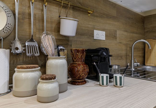 Apartment in Nice - Elegant 2-Bedroom Apartment with Large Terrace – Port/Riquier Apartment in Nice - Elegant 2-Bedroom Apartment with Large Terrace – Port/Riquier