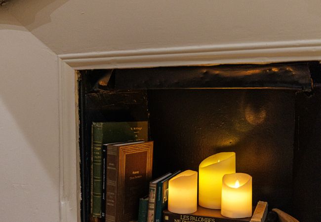 Apartment in Nice - Elegant 2-Bedroom Apartment with Large Terrace – Port/Riquier Apartment in Nice - Elegant 2-Bedroom Apartment with Large Terrace – Port/Riquier