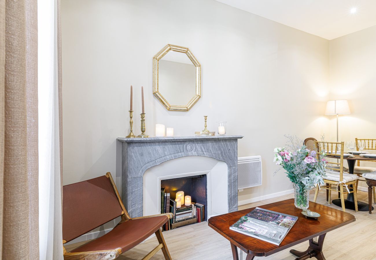 Apartment in Nice - Elegant 2-Bedroom Apartment with Large Terrace – Port/Riquier Apartment in Nice - Elegant 2-Bedroom Apartment with Large Terrace – Port/Riquier