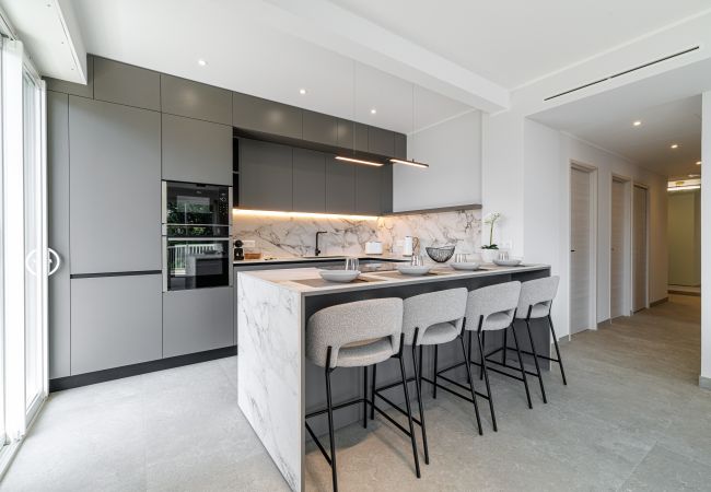 Apartment in Nice - Superb Renovated 2-Bedroom in Nice Cimiez – Peace & Comfort Apartment in Nice - Superb Renovated 2-Bedroom in Nice Cimiez – Peace & Comfort