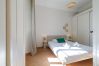 Apartment in Nice - Bright 2BR Niçois Apt w/ A/C, between Port & Garibaldi Apartment in Nice - Bright 2BR Niçois Apt w/ A/C, between Port & Garibaldi