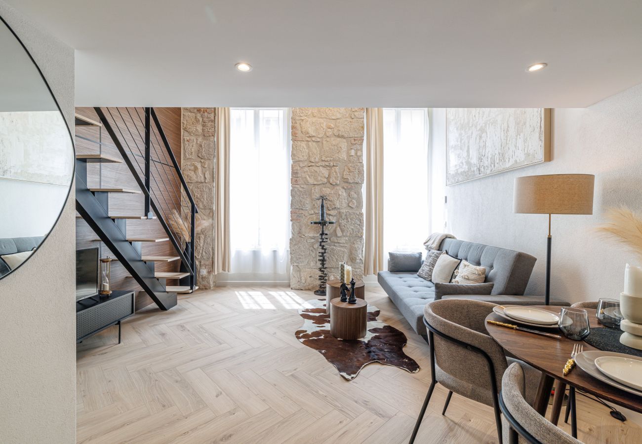 Apartment in Nice - Spacious loft-style studio with mezzanine – Nice city centre