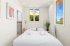 Apartment in Saint-Laurent-du-Var - Air-conditioned 2-bedroom apartment with private garden & shared pool