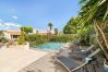 Apartment in Saint-Laurent-du-Var - Garden-level 2-bedroom apartment, plancha grill, garden & shared pool